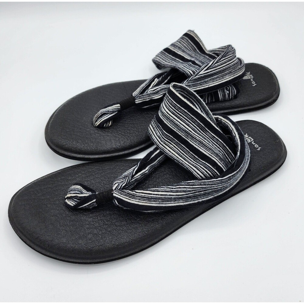 SANUK Yoga Sling 2 Womens Size 10 Sandals Black and White stripes Preowned